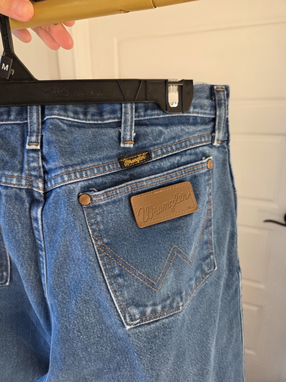 Wrangler Blue Denim Jeans - Classic Back Pocket Design